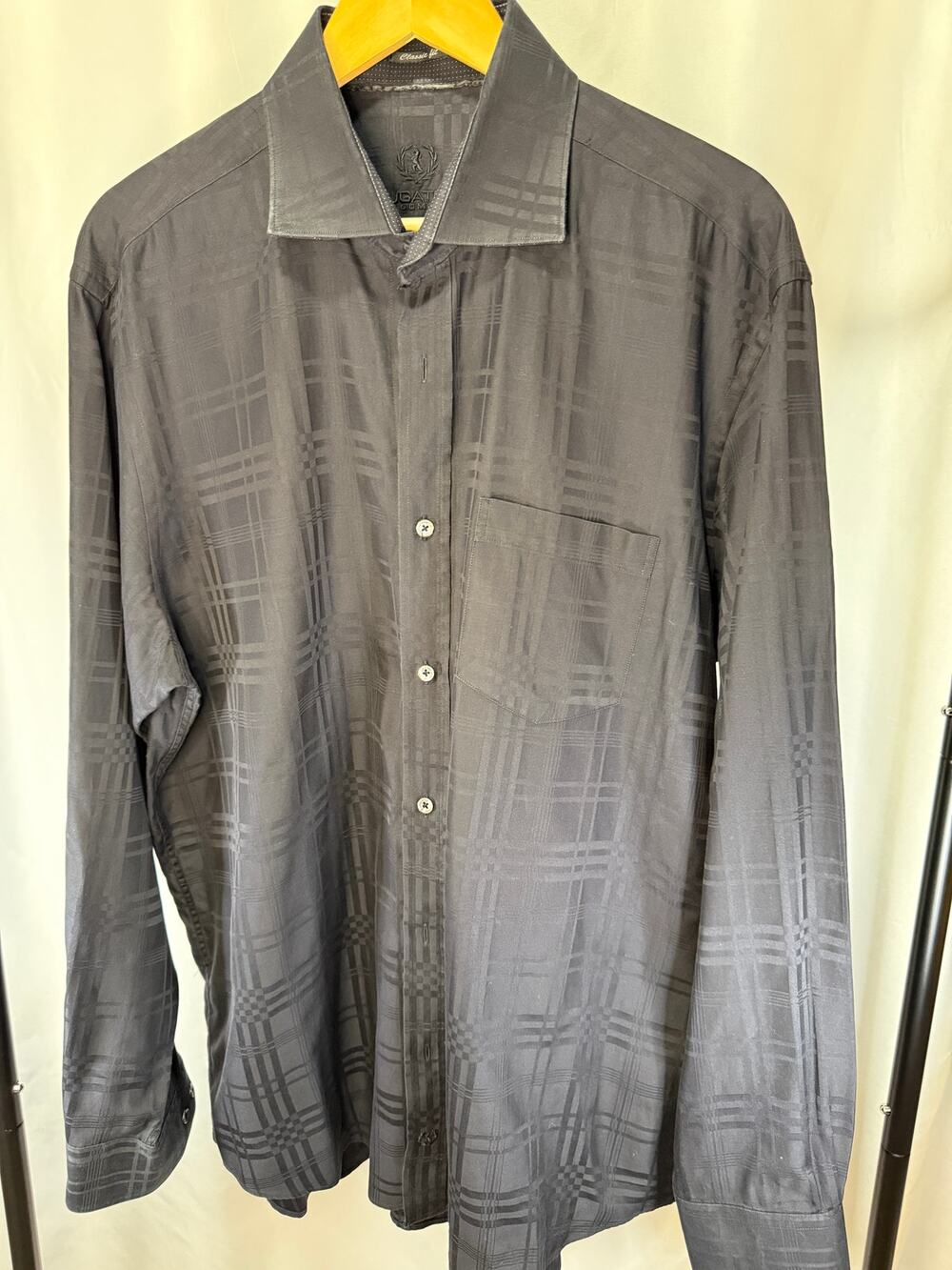 Bugatchi Uomo Men’s Dress Shirt 17.5 Black Tonal Plaid Classic Fit Cotton
